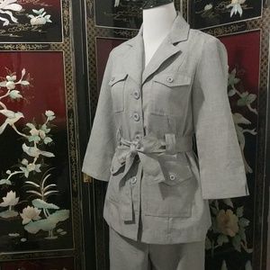T. Milano 2-piece gray pants suit women's 8